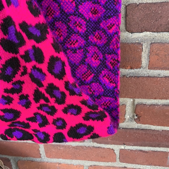 Aeropostale-Scarf (OS) - Picture 5 of 5